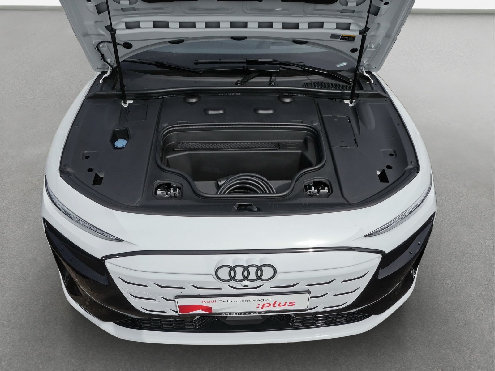 Audi S6 e-tron - Bild 19