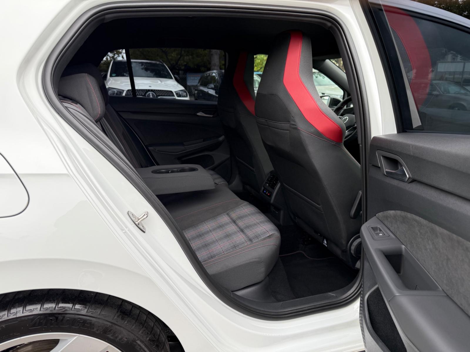 Volkswagen Golf VIII Lim. GTI, миниатюра 16