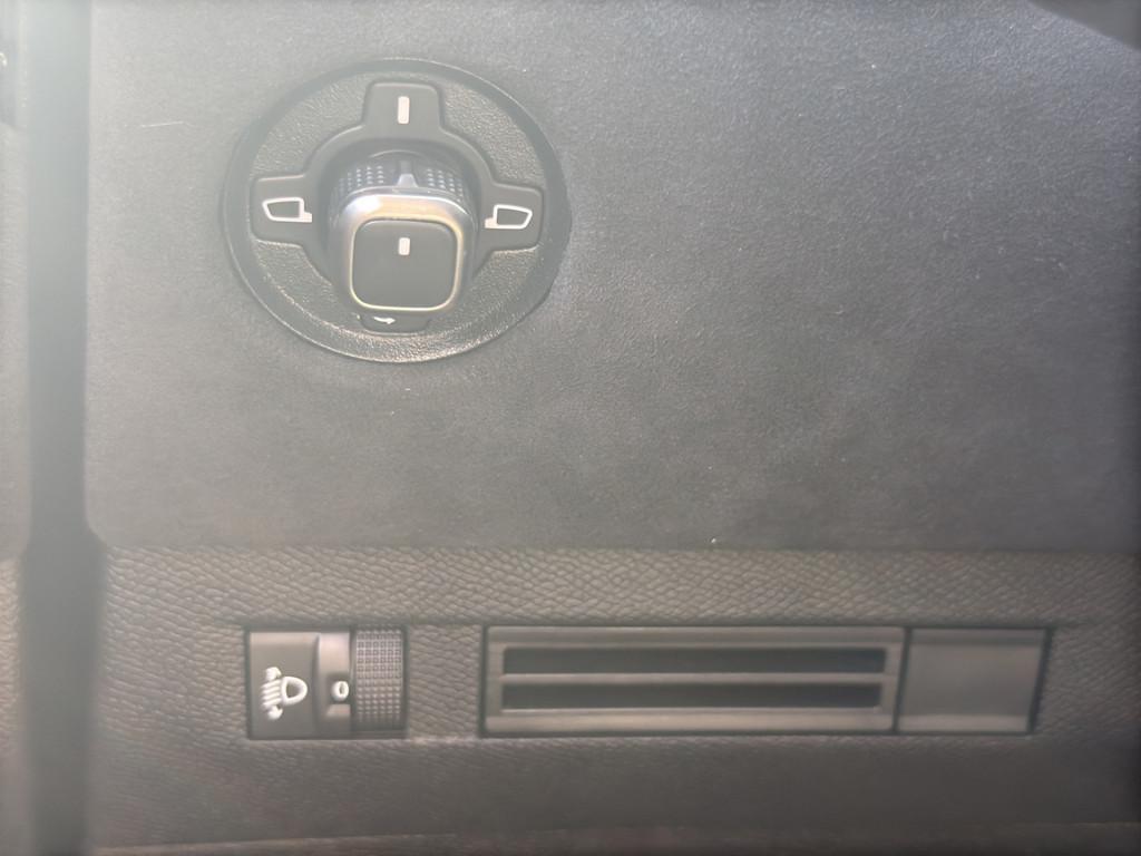 DS Automobiles DS 4 PT 130 EAT8 Performance Line LED Kamera