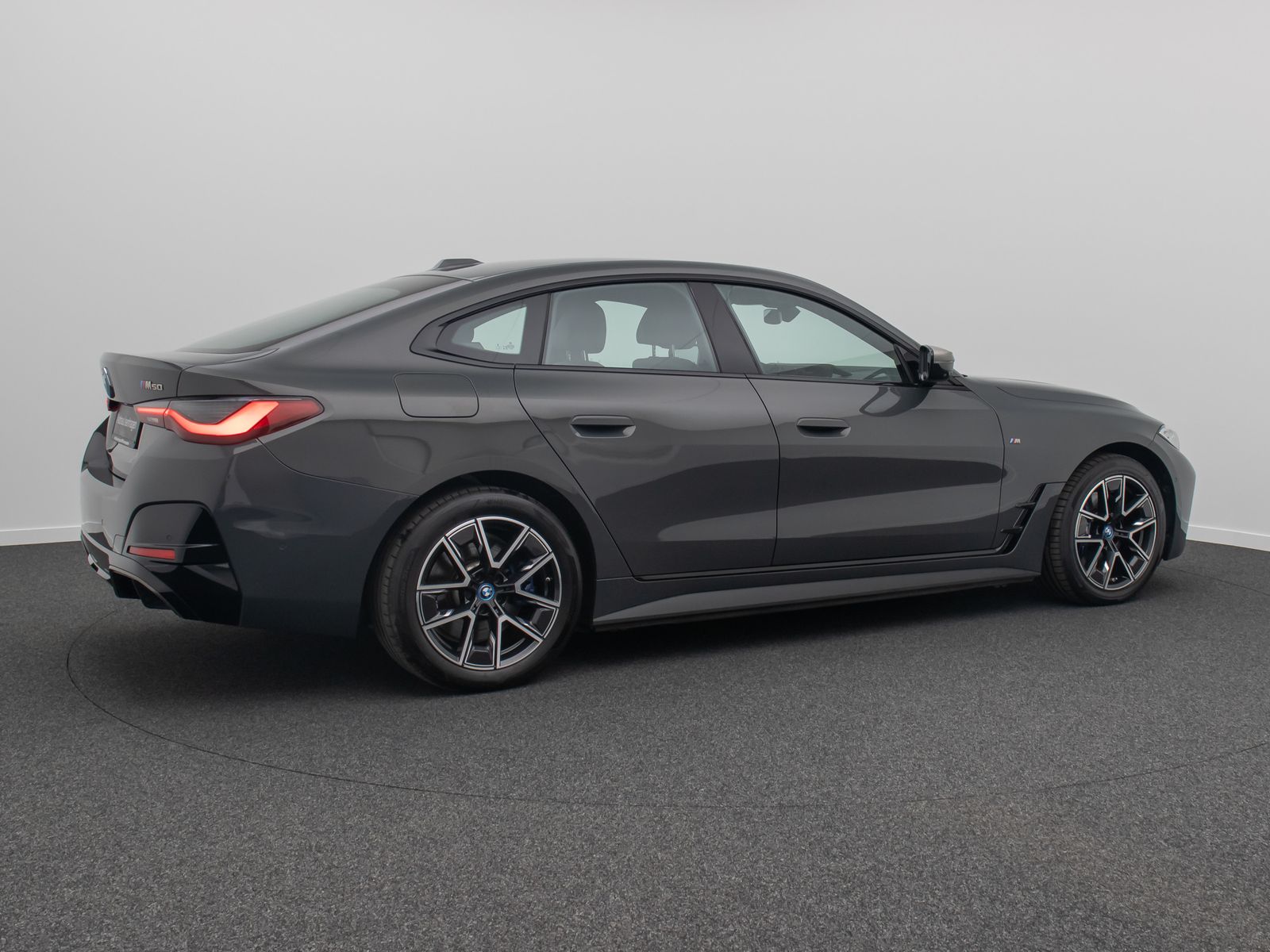 Fahrzeugabbildung BMW i4 M50 360° HUD H/K Lenkrhzg ACC Fernlichtassist