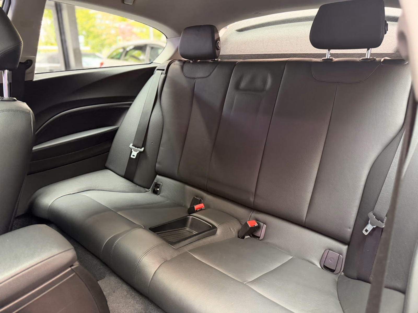 BMW 118d Limo /Bi-Xenon/S-Dach/Vollleder/BT/PDC