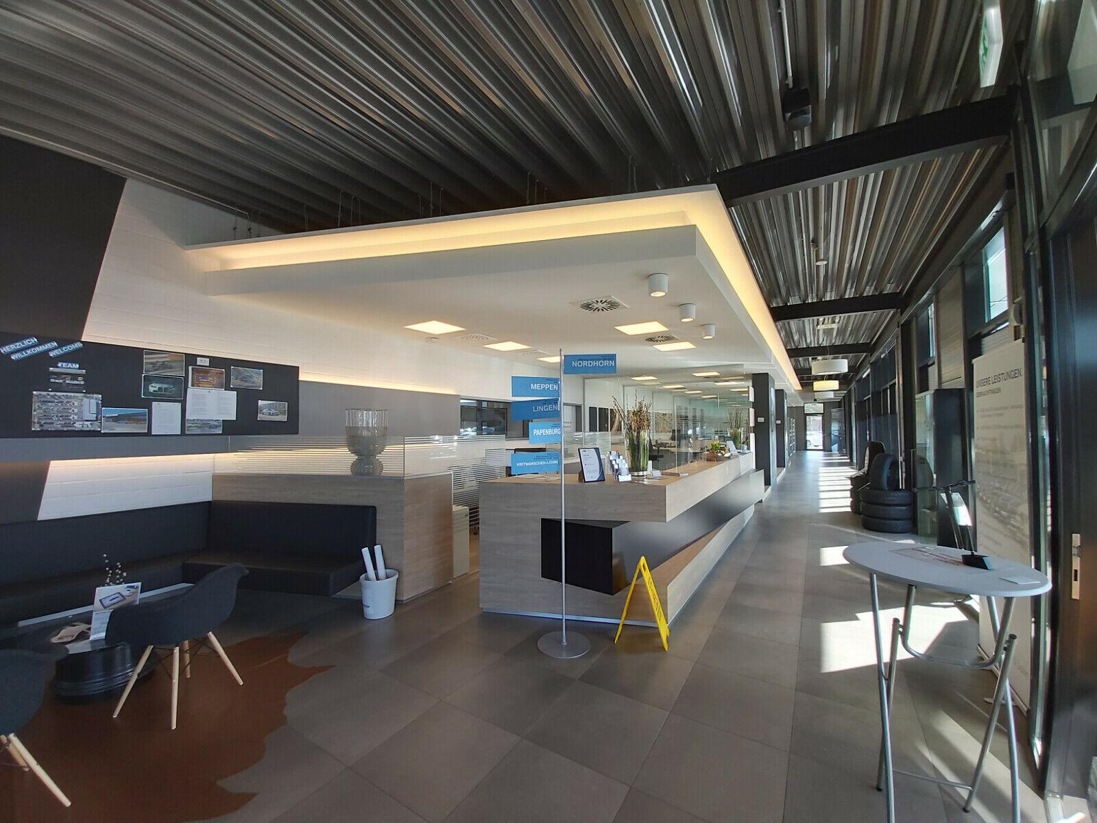 showroom-image-bottom