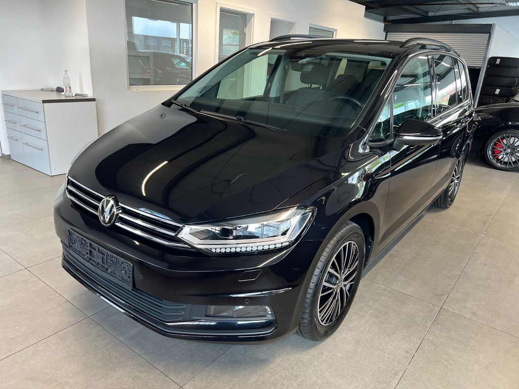Image of Volkswagen Touran