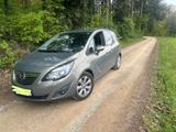Opel Meriva B + 4 Winterreifen mit Felgen - Opel Meriva in Freiburg