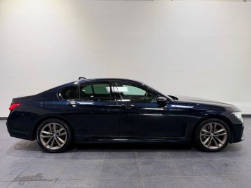 BMW 730 - 5