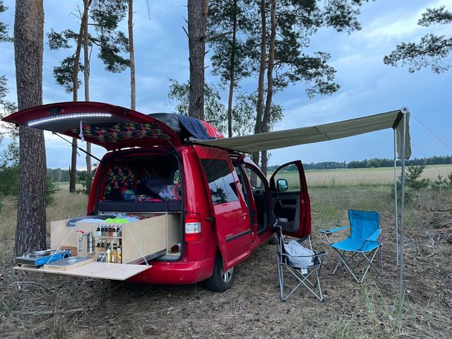 Volkswagen VW Caddy 1.9l TDI DIY-Camper