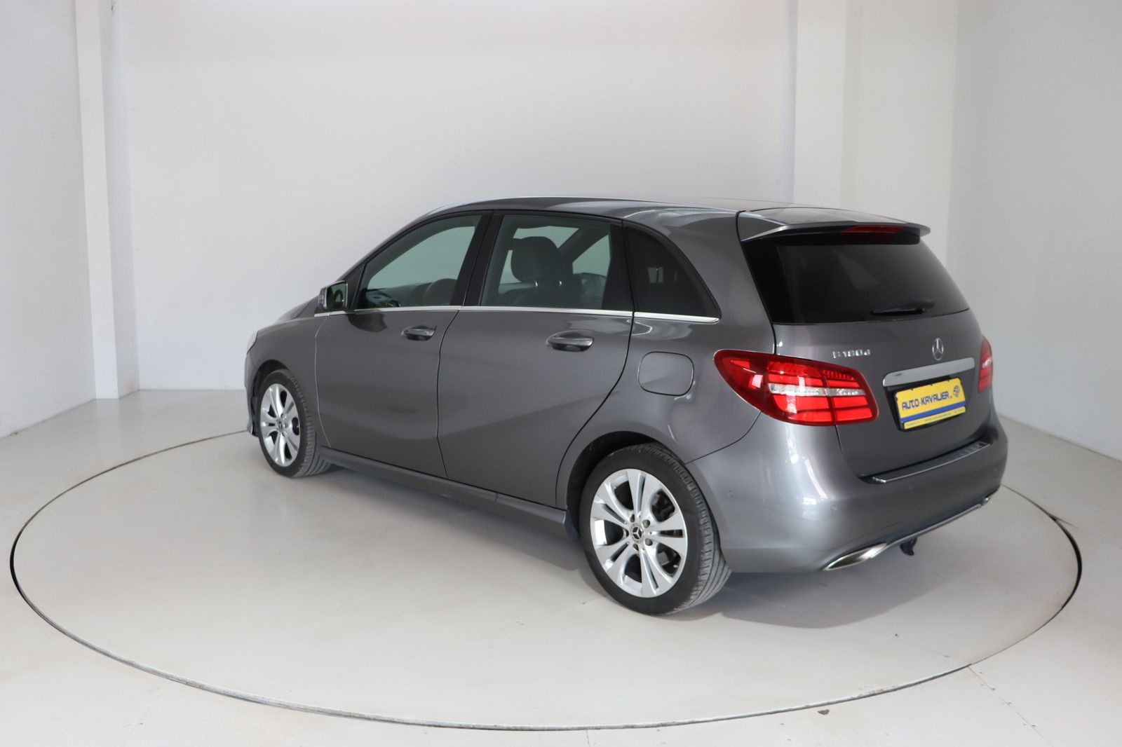 Fahrzeugabbildung Mercedes-Benz B 180 d * LED * Navigation