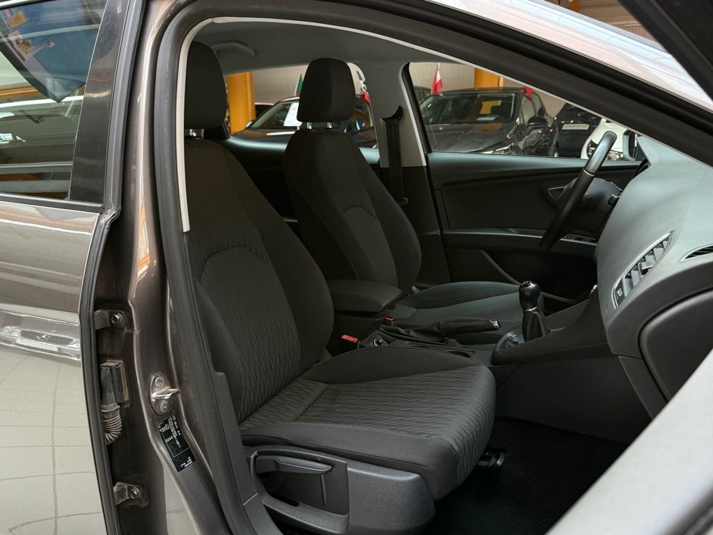 SEAT Leon Style|AUX|Klima|Tempomat|MFL SEAT Leon Style|AUX|Klima|Tempomat|MFL