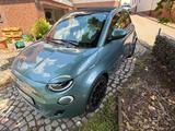 Fiat 500e La Prima Cabrio 42 kWh La Prima - blaue Fiat 500e