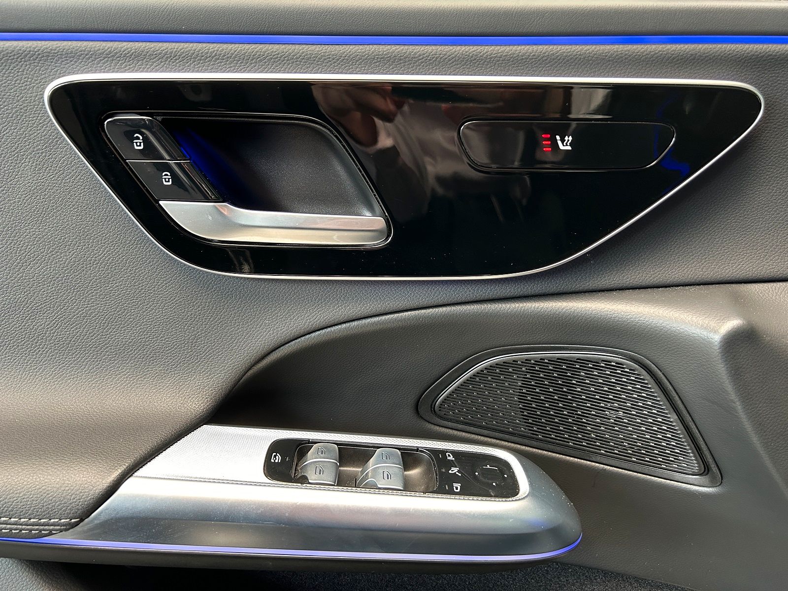 Mercedes-Benz E 200 - Bild 11