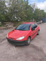Peugeot 206 TÜV neu wenig KM - Peugeot 206 in Erfurt