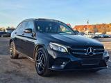 Mercedes-Benz GLC 220d.AMG-LINE  4Matic.Panorama.LED.SZH - Mercedes-Benz GLC 220 Gebrauchtwagen in Berlin