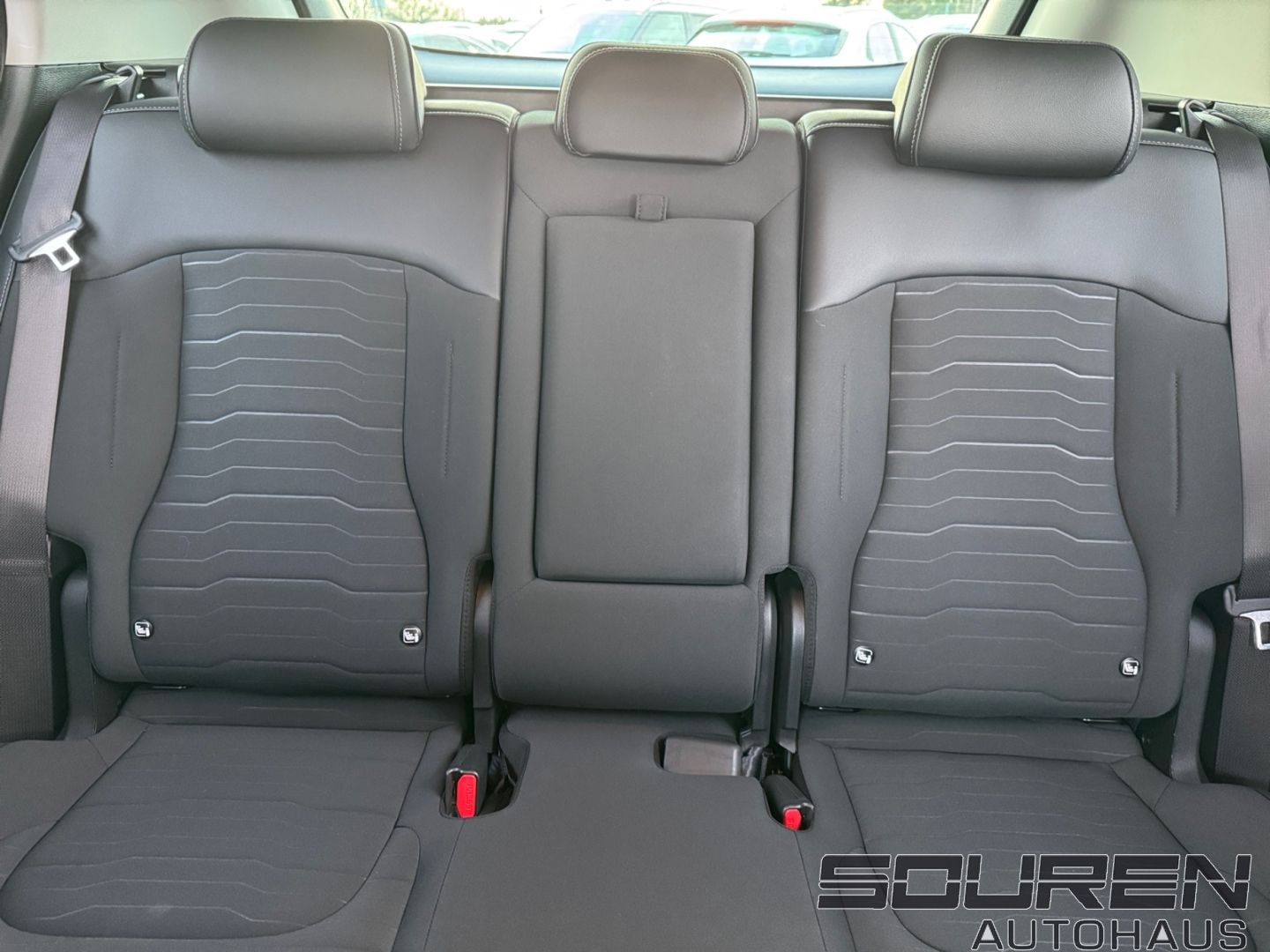 Fahrzeugabbildung Kia Sportage 1.6 T-GDI 48V DCT VISION KOMFORT-Paket