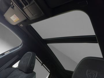 Peugeot 5008 GT 145 e-DSC6 KeyLess*360 KAM*ACC*PANO*