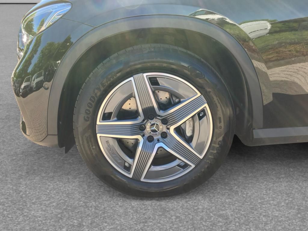 Fahrzeugabbildung Mercedes-Benz GLC 300 d 4M AMG*DISTRONIC*KAMERA*DAB*LED