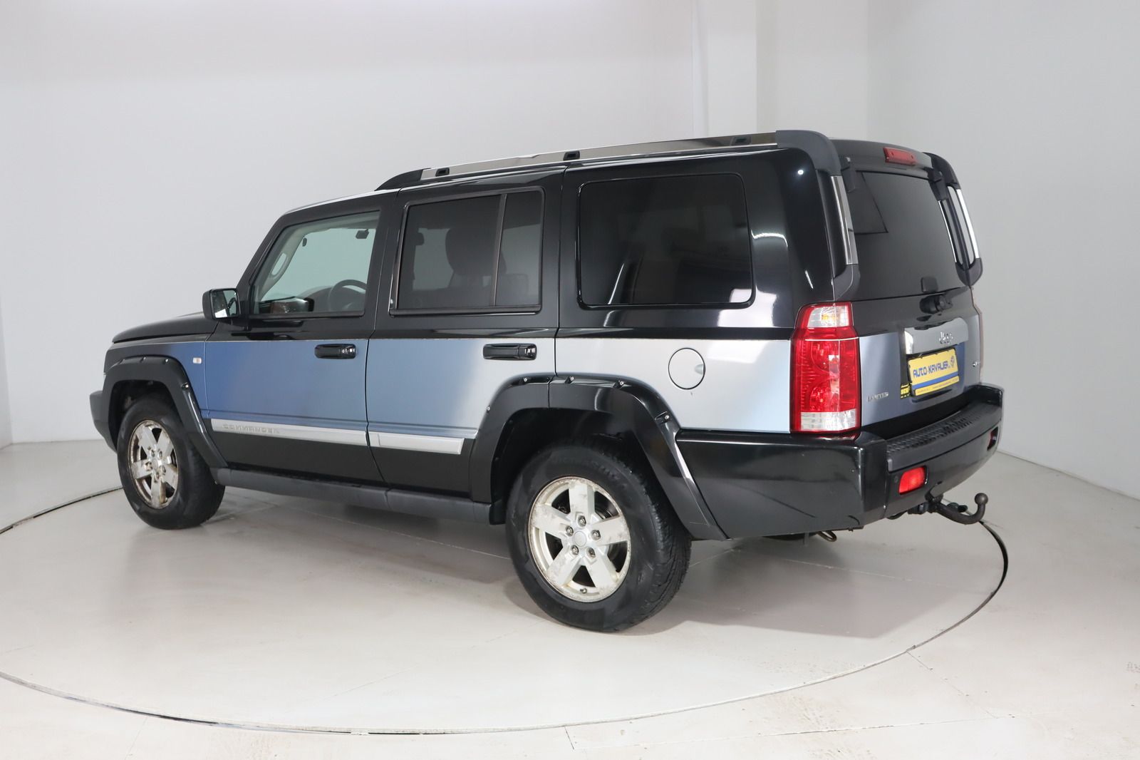 Fahrzeugabbildung Jeep Commander 3.0 CRD Autom.* Standhzg.