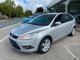 Ford Focus 1.6 Style+ silber - Ford Focus aus 2011: ST