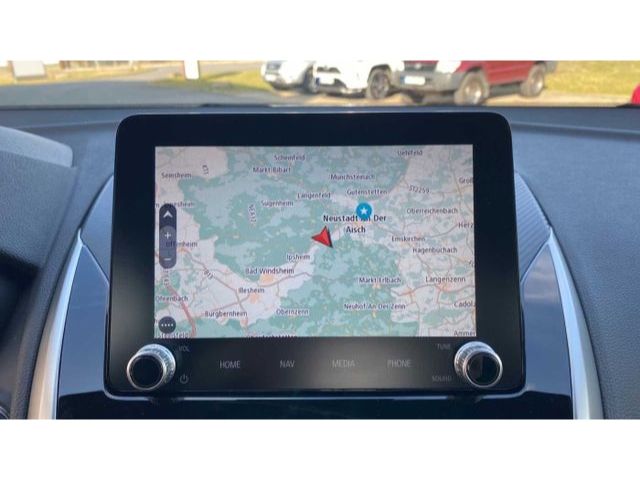 Fahrzeugabbildung Mitsubishi Eclipse Cross Plug-In Hybrid 4WD Intro Edition