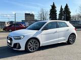 Audi A1 40 TFSI Sportback  S line, S tronic  - Audi A1: Von Privat