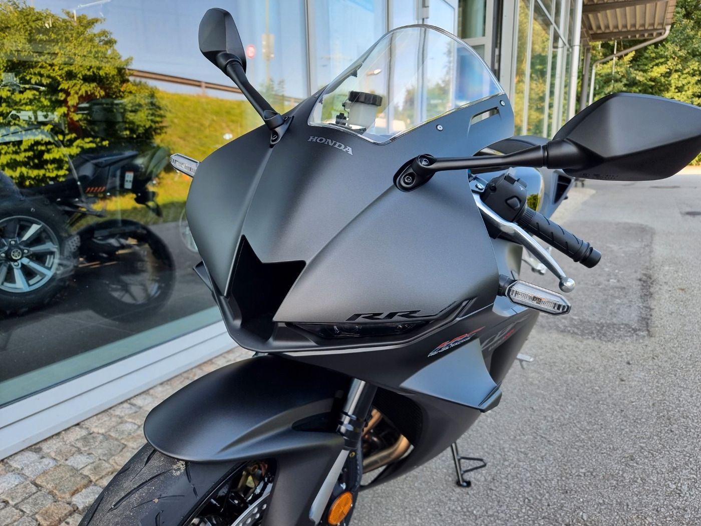 Fahrzeugabbildung Honda CBR 600 RR NEU! jetzt vorbestellen