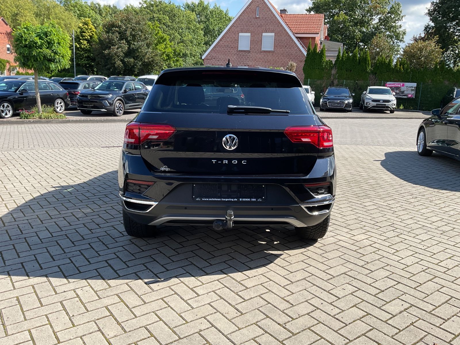 Fahrzeugabbildung Volkswagen T-Roc 1.5 TSI DSG,AHK,Navi,CarPlay