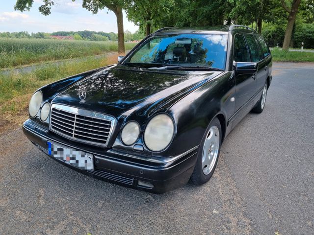 Mercedes-Benz E 430 Avantgarde V8 Kombi