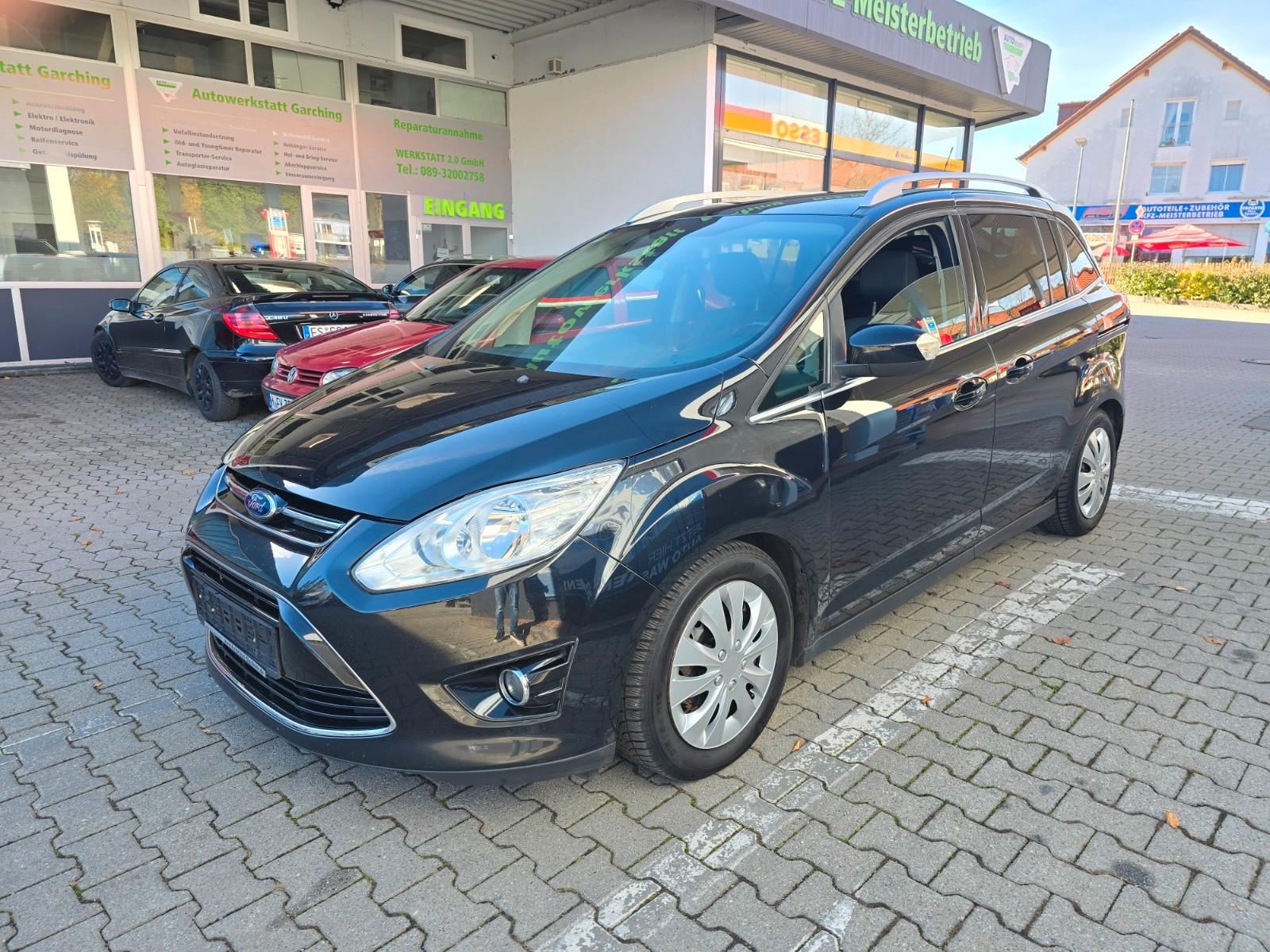 Ford Grand C-Max Titanium * KAMERA * ALU *