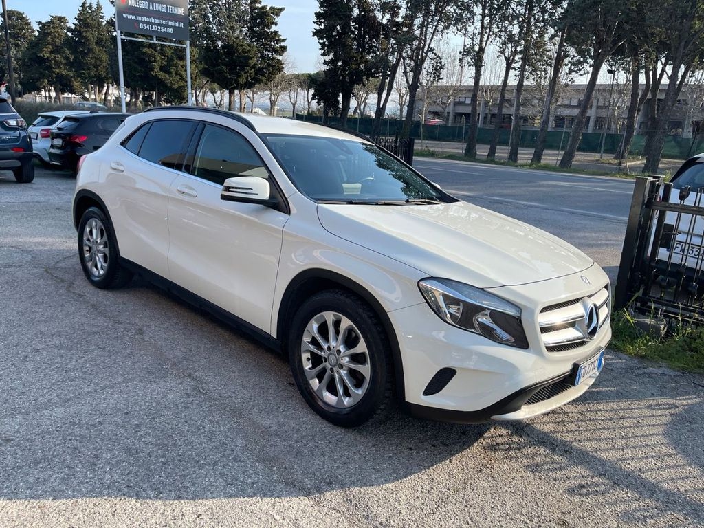 Image of Mercedes-Benz GLA 180