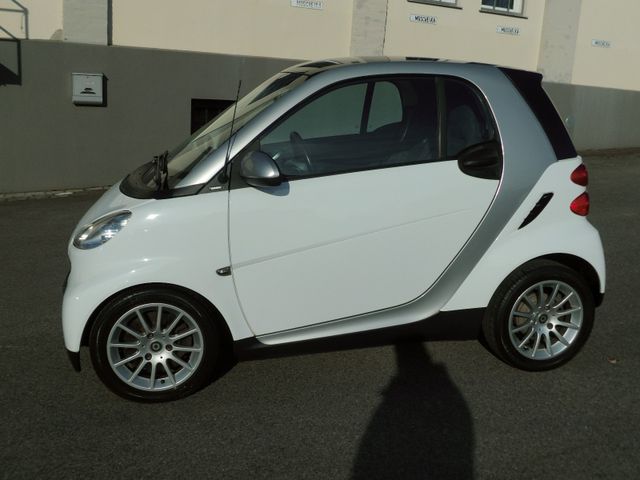 Smart ForTwo coupe "KLIMA-ALUFELGEN-SAUBER"TÜV 12/25