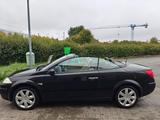 Renault Megane CC Cabrio Dynamique 2.0 dCi - Renault Megane aus 2008 mit Diesel-Antrieb