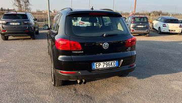 Volkswagen Tiguan - 7