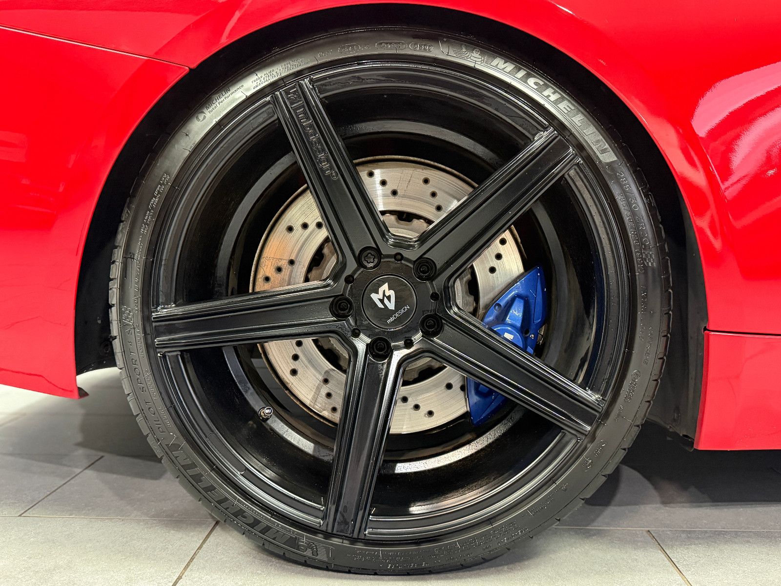 Fahrzeugabbildung BMW M4 Coupe |LCI|INDIVIDUAL|AULITZKY|KW|H/K|