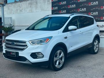 Ford Kuga - 4