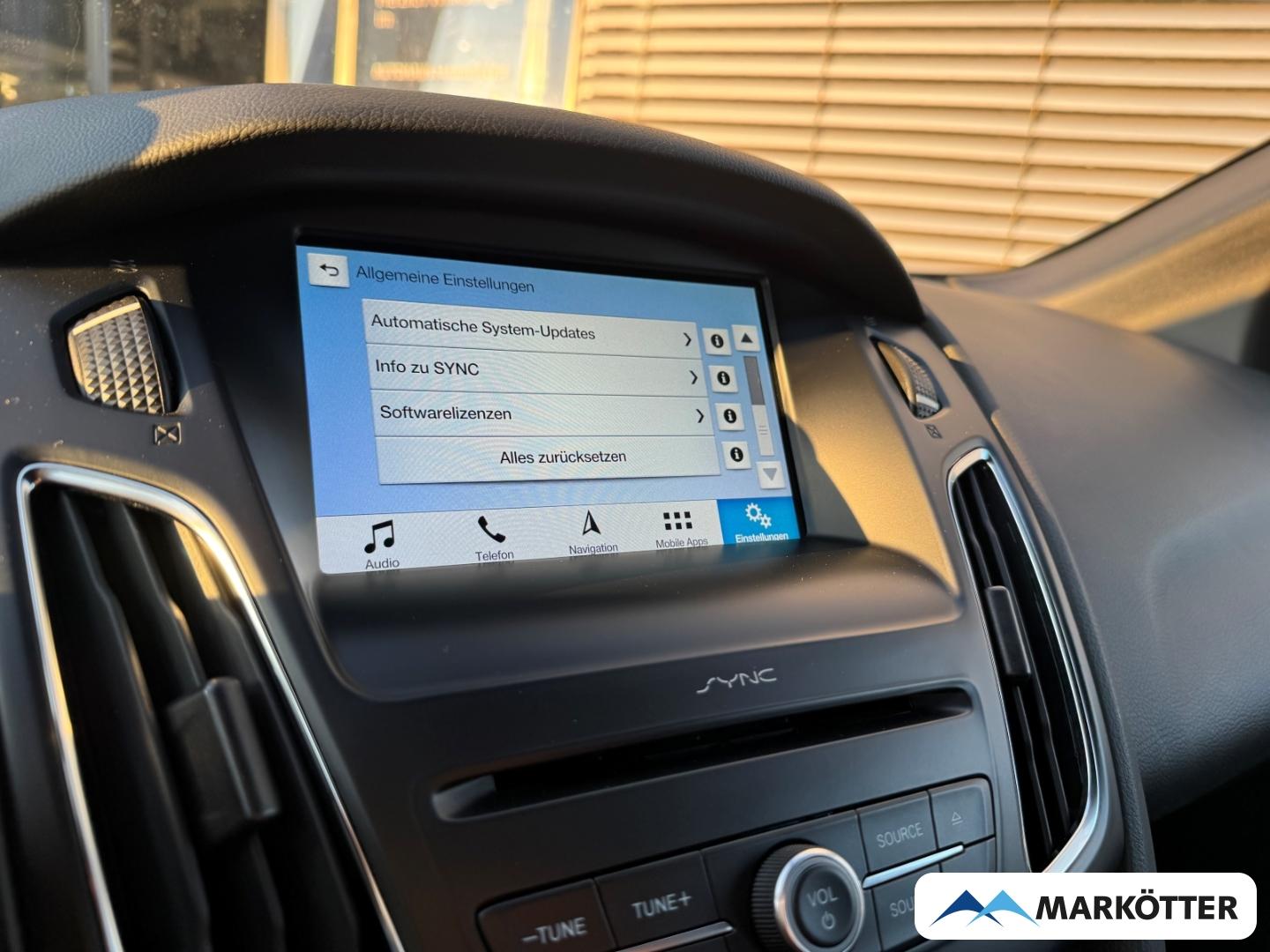 Ford Focus ST-Line CAM/SHZ/TEMP/KEYLESS/NAVI/LED