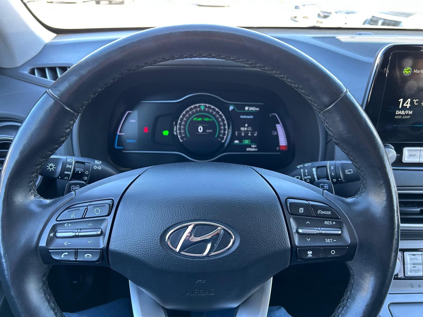 Fahrzeugabbildung Hyundai Kona Style Elektro°64 kWh°Kamera°LED°Navi°