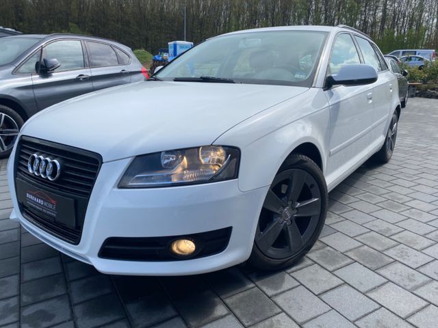 Audi A3 Sportb.1.6 TDI Ambition*1.H*Sitzhzg*Einp.*AHK