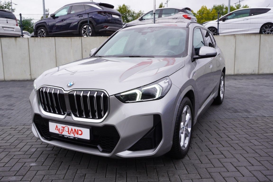 BMW X1 18d sDrive M Sport Aut. LED ACC 360° AHK foto 2