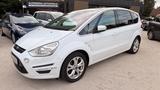 Ford S-Max S-MAX Titanium - gebrauchte Ford S-Max aus dem Jahr 2011