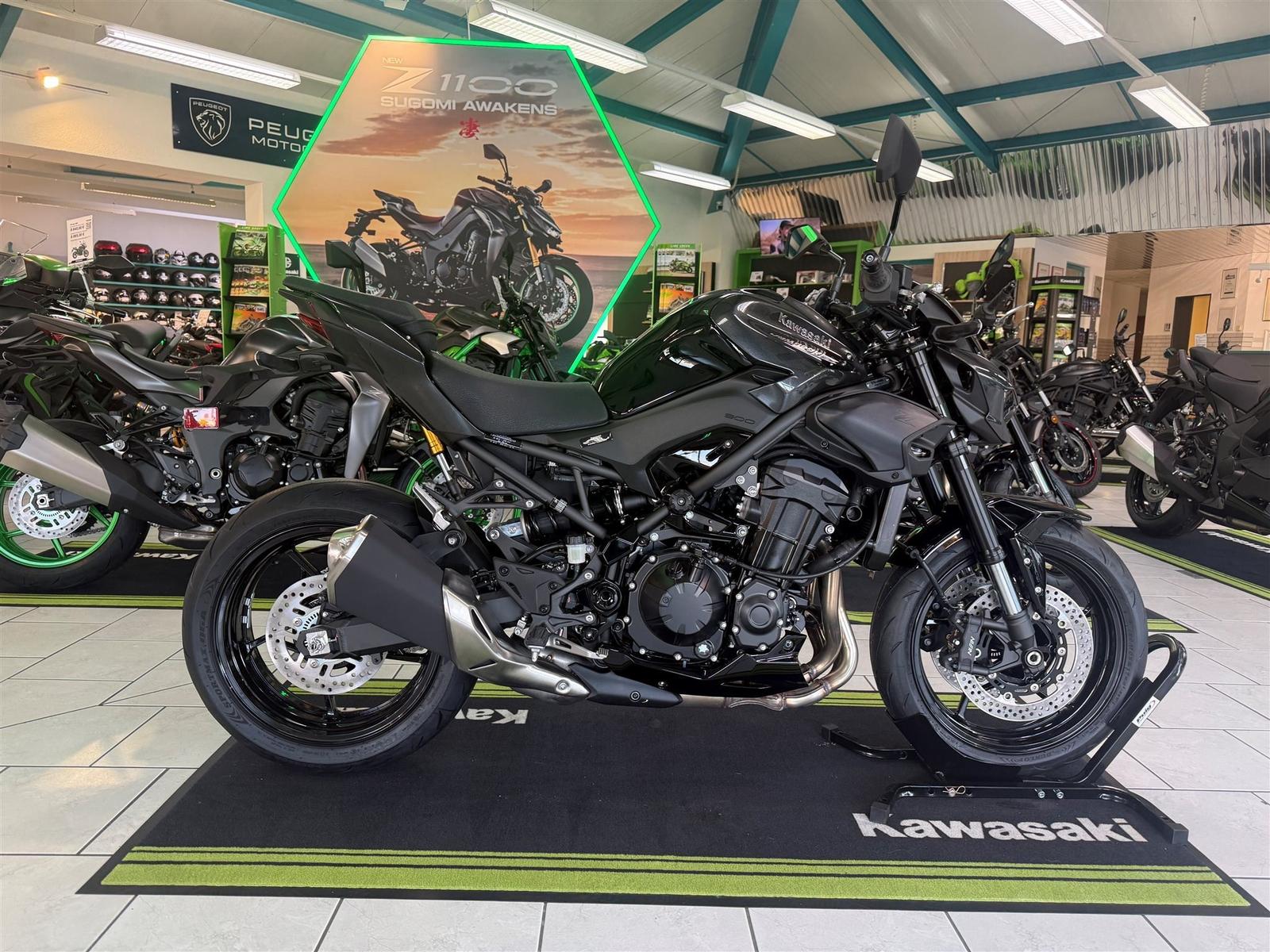 Kawasaki Z900 70kW Verfügbar
