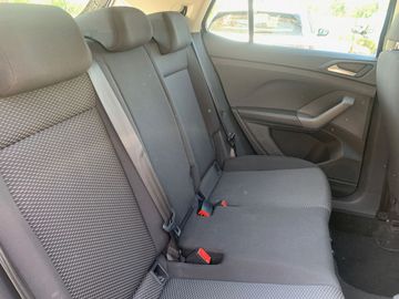 Volkswagen T-Cross - 12
