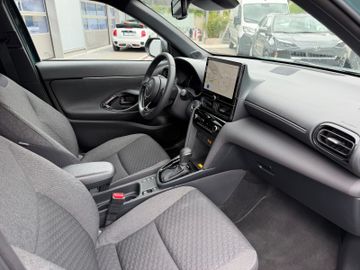 Toyota Yaris Cross - 11