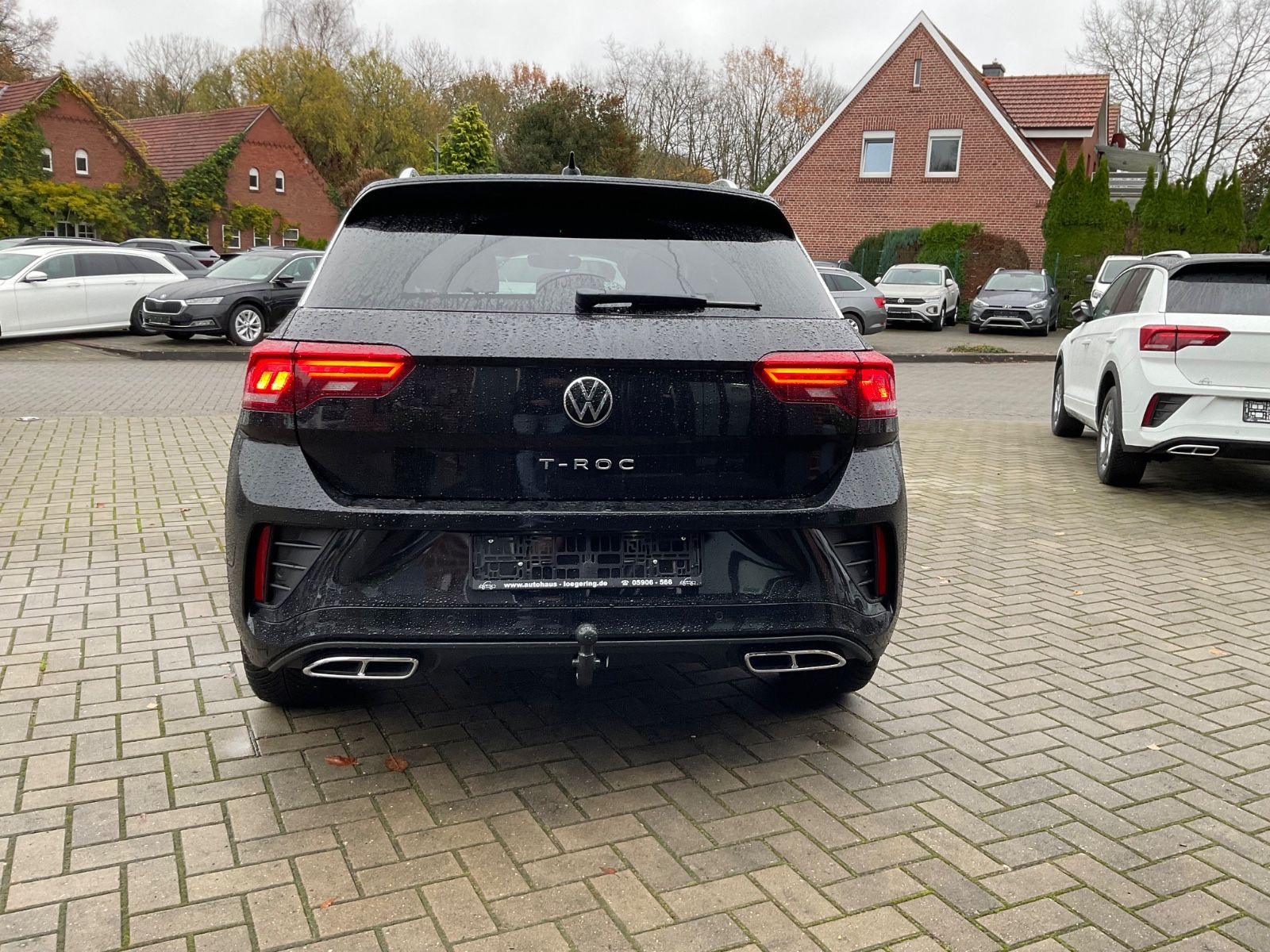 Fahrzeugabbildung Volkswagen T-Roc 1.5 TSI DSG R Line,AHK,ACC,Kamera,Navi