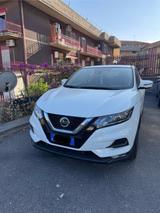 Nissan Qashqai - Nissan Qashqai mit Halbautomatikschaltung
