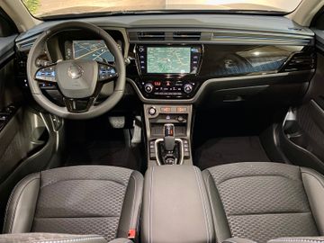 Fahrzeugabbildung Ssangyong e-Motion Platinum **WÄRMEPUMPE**Finanzierung**