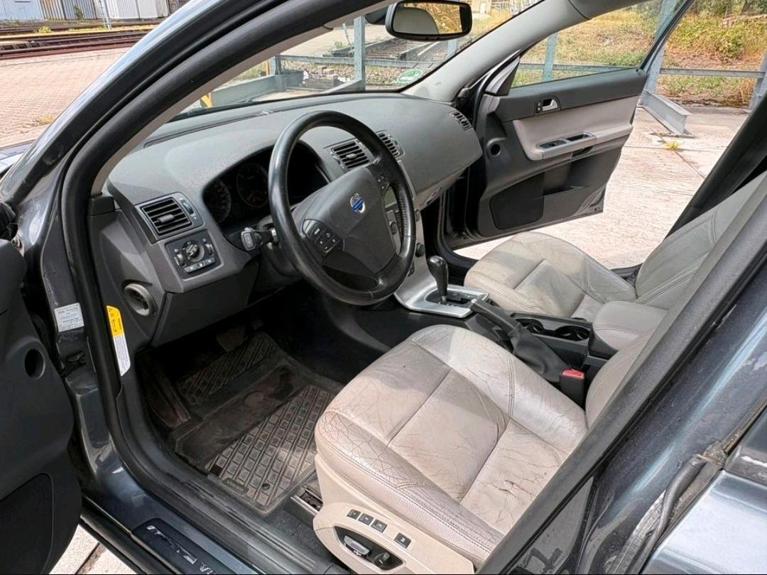 Volvo V50 2005 — photo 5