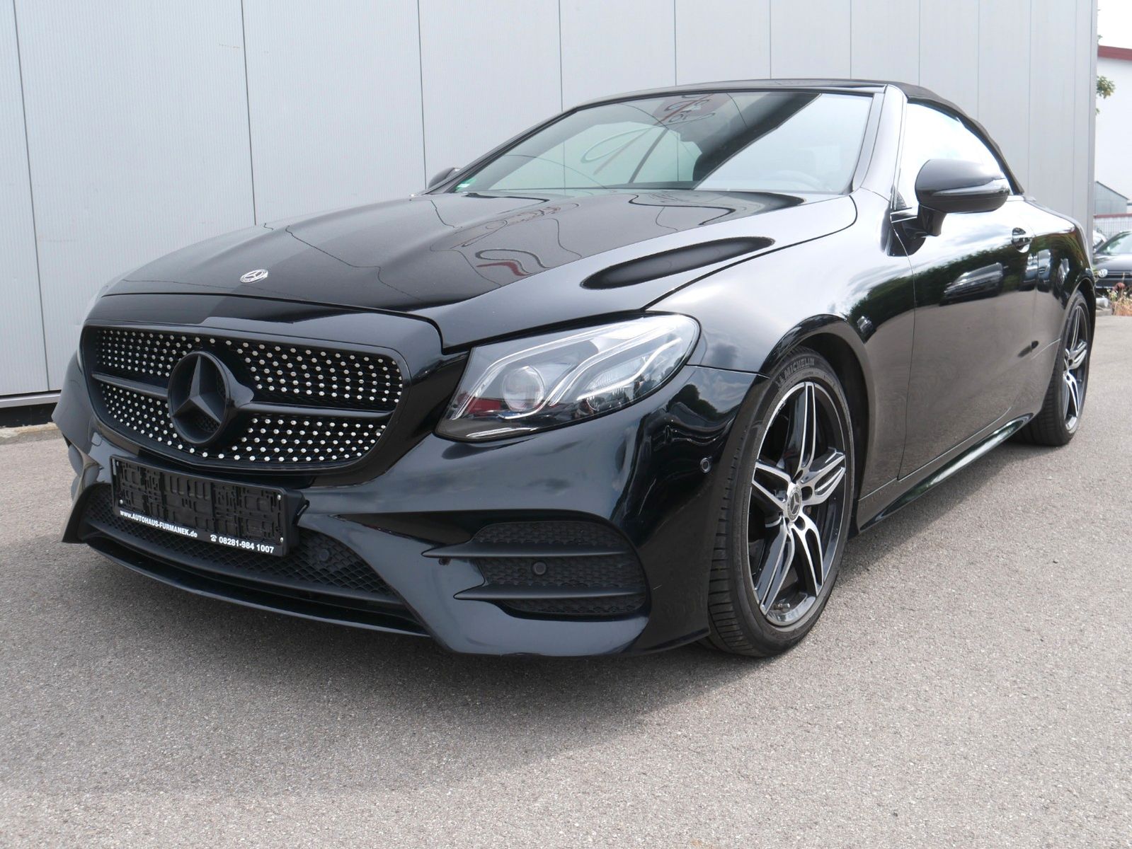 MERCEDES-BENZ E 220CDI Cabrio AMG/Night-Paket/Comand/Airscarf
