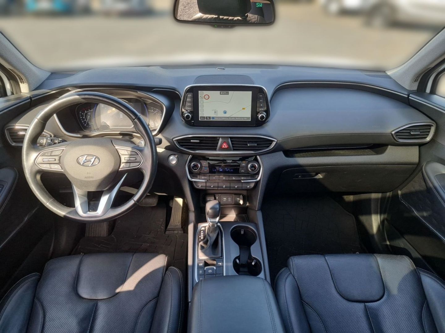 Fahrzeugabbildung Hyundai SANTA FE New 2.2 CRDi 4WD Pano