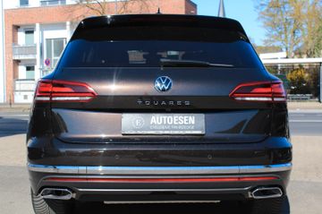Volkswagen Touareg - 11
