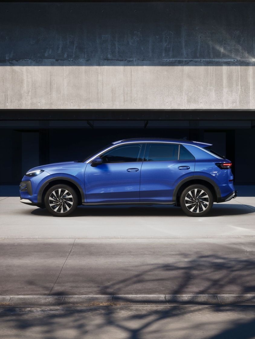 Fahrzeugabbildung Volkswagen T-Roc  Life 1.5 eTSI DSG *AHK, Energy-Paket, beh