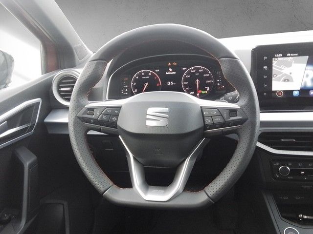 Fahrzeugabbildung SEAT Ibiza FR DSG LED Pano 18''